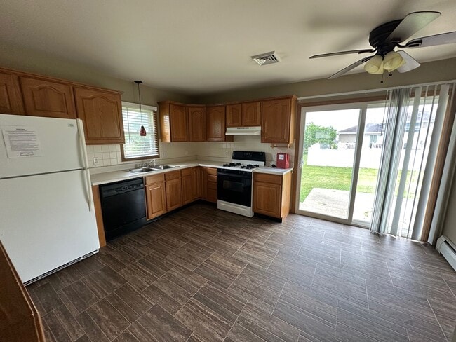 Building Photo - 814 Shannon Ln Unit 814