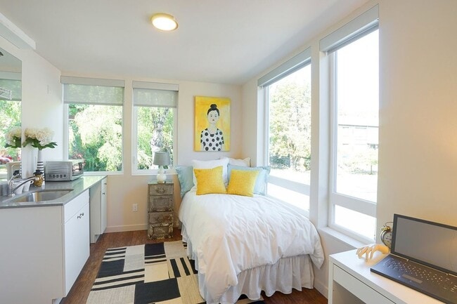 Photo - Modern Cozy Studio Apartments in First Hill