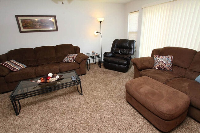 Photo - 2 Livery Way