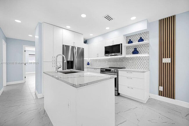 Photo - 2466 Taylor St Condo Unit 3A