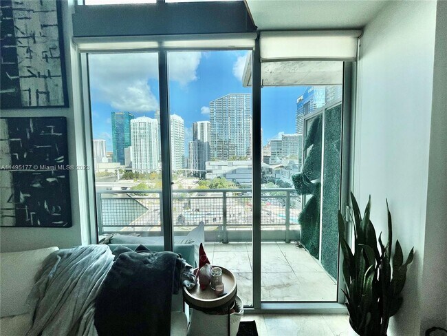 Photo - 690 SW 1st Ct Unit 1714