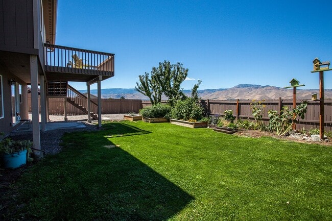 Photo - 3950 NE Vista del Rey Dr Unit B