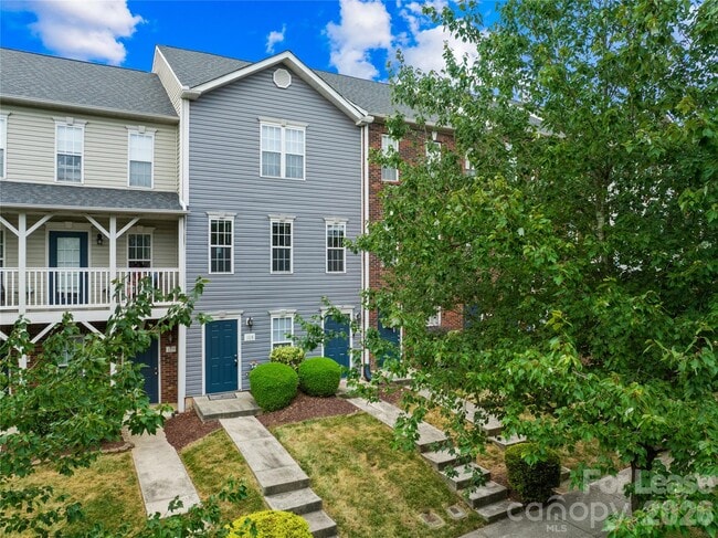 Building Photo - 118 Steam Engine Dr Unit 108