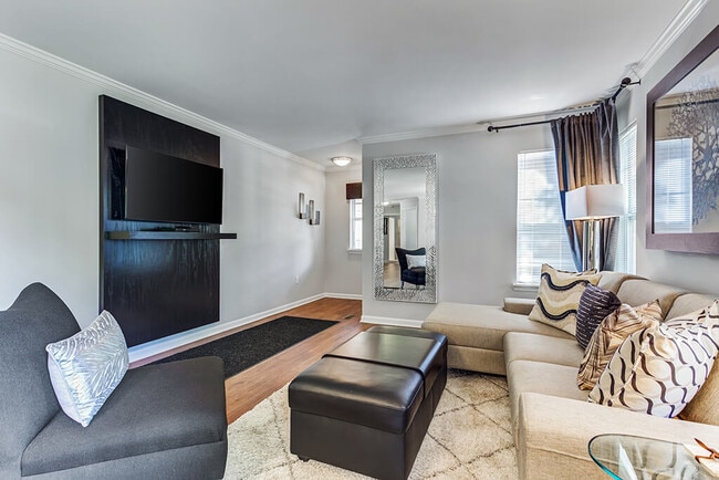 The Apartments at Kirkland Crossing