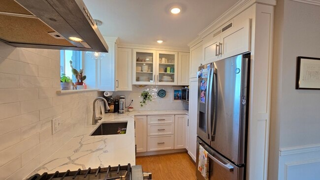 Photo - 20 Stearns Rd Unit 20 Stearns Rd