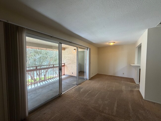 Spacious 2-Bedroom Condo in Prime Santa Clara Location - 2 Car parking spots included, in-unit la...
