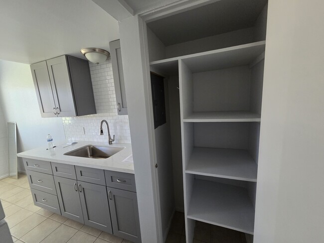 Photo - 6249 N 12th St