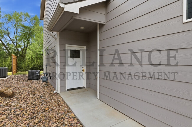 Photo - 4647 E 45th St N