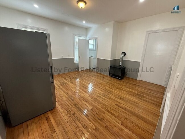 Photo - 42 Kilburn St Unit 1