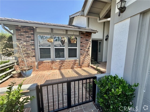 Building Photo - 12422 Tudor Way Rental