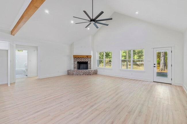 Photo - 927 Magdalena Street