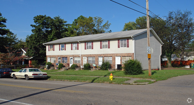 Photo - 2055 Washington Ave Apartments