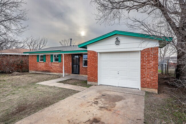 Photo - 1620 NW 48th St