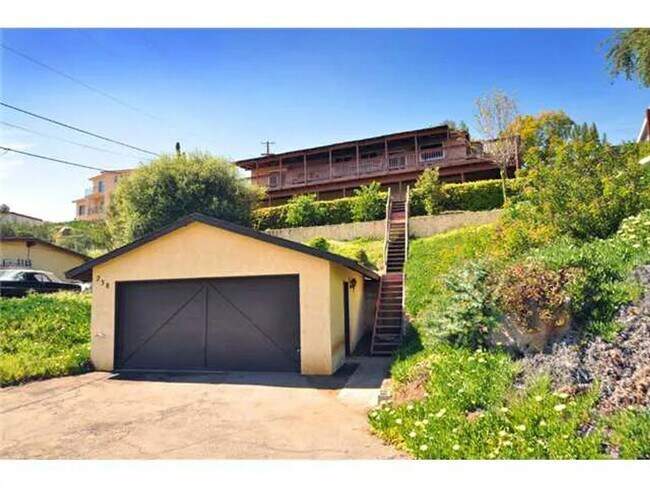 Awesome Home with Exceptional Views. MUST ... - Awesome Home with Exceptional Views. MUST ...
