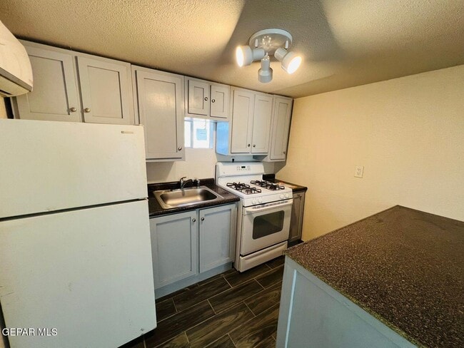 Photo - 7182 Ponce Dr