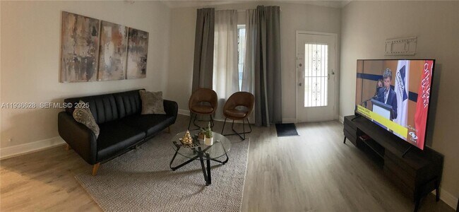 Photo - 8420 Byron Ave Unit 3