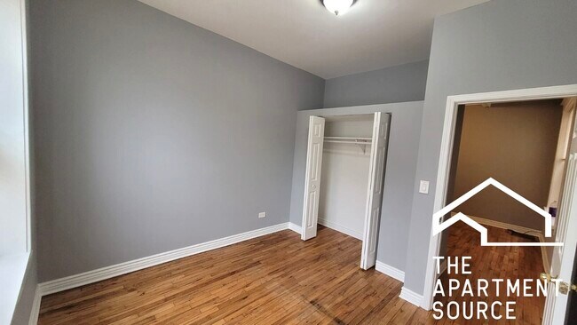 Photo - 4056 W Hirsch St Unidad 1