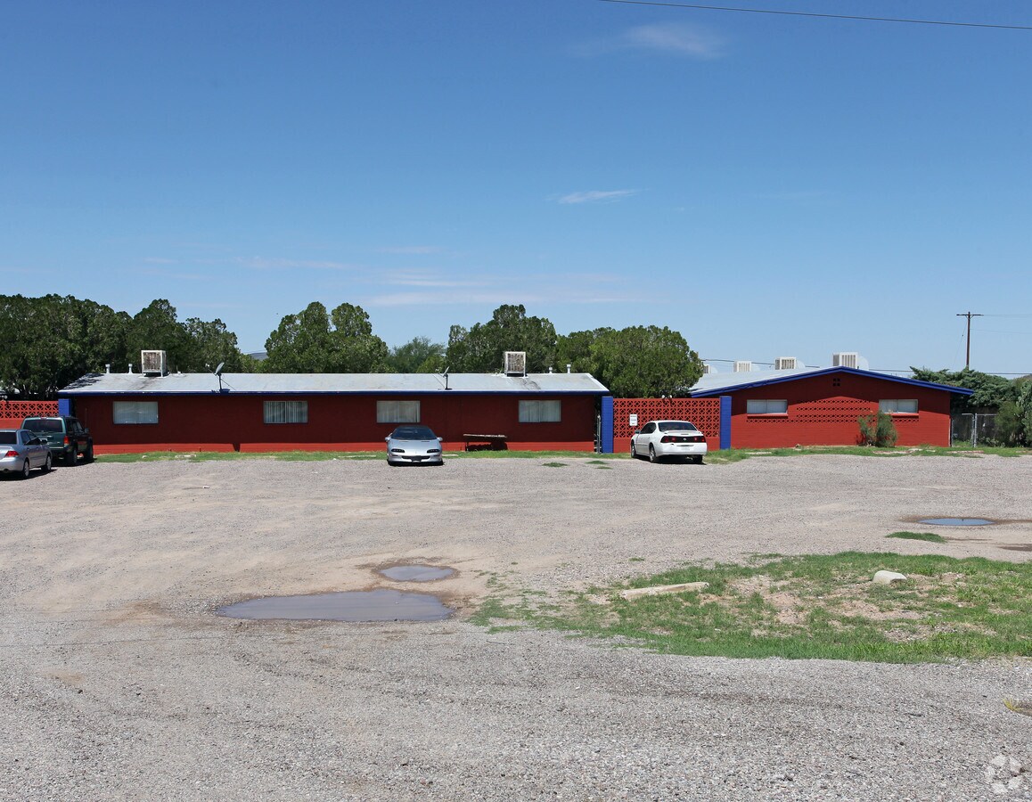 Photo - Mission Apartments