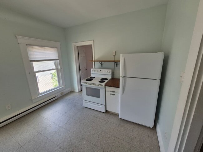Photo - 348 Berry Ave Unit 348 Berry Ave  2