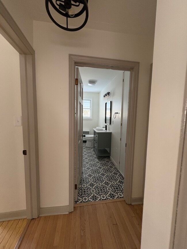 Photo - 412 Grand Ave