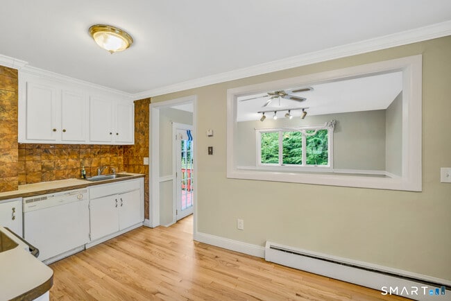 Photo - 71 Devonwood Dr