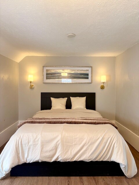 Photo - 846 Lafayette Ave NE