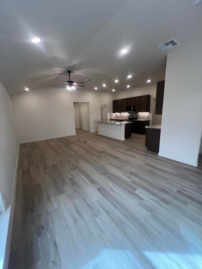 Photo - 13815 Gary Ave