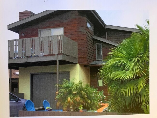 Building Photo - 461 Java St