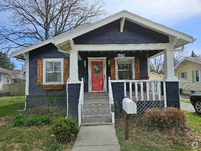 Building Photo - 536 E Loren St Rental