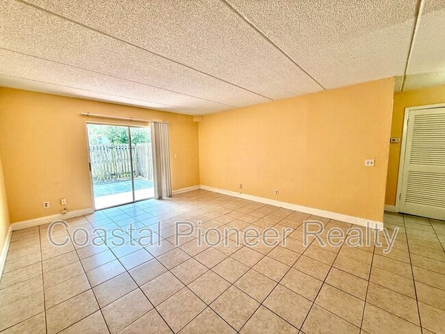 Photo - 2840 Somerset Park Dr