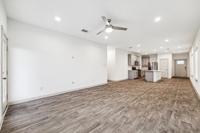 Photo - 3004 Ludgate Hill Ln