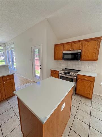 Photo - 7015 Hillwood Dr