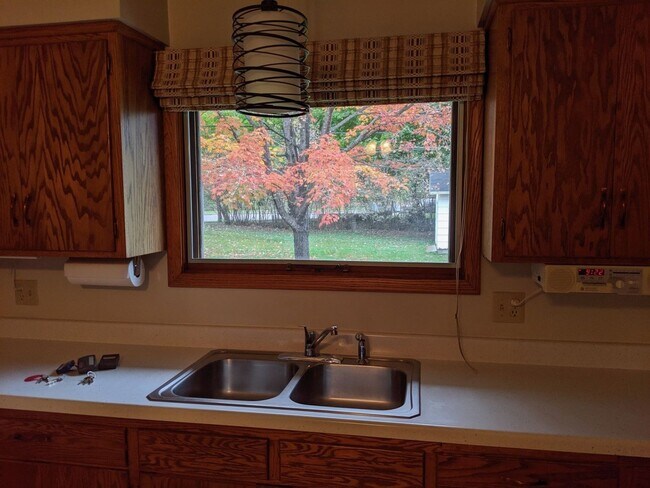 Photo - 850/852 Truax Boulevard Unit 850 Truax Boulevard