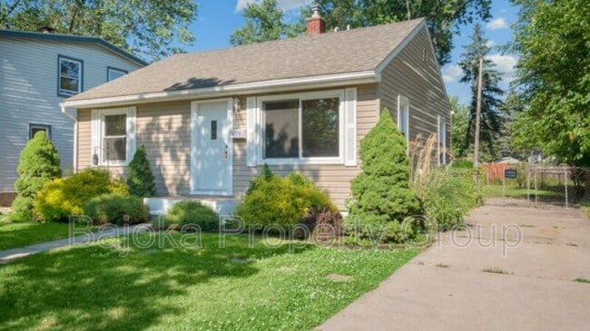 Photo - 6703 Campbell St