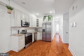 Photo - 2515 N Front St