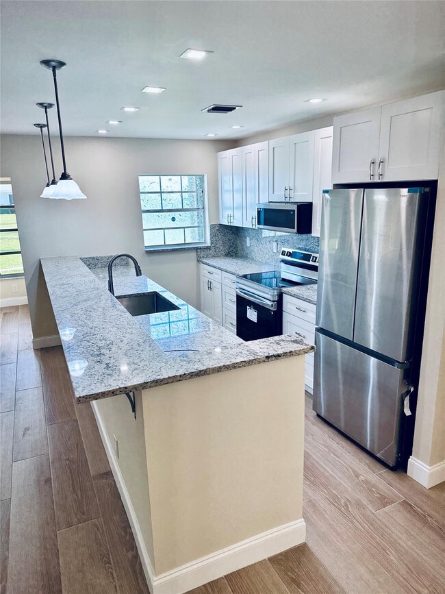 Building Photo - 14676 Canalview Dr Unit C