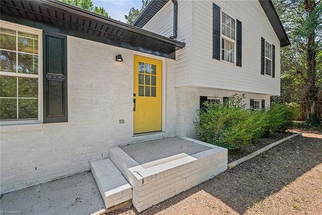Photo - Build Equity Like a Homeowner – Lease to Own
