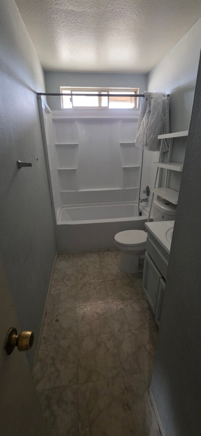Photo - 15999 Orange St Unit D