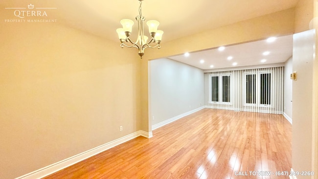 Building Photo - 785 Gorham St