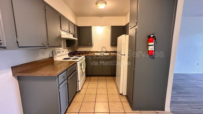 Photo - 714 NE 27th St Unit 4