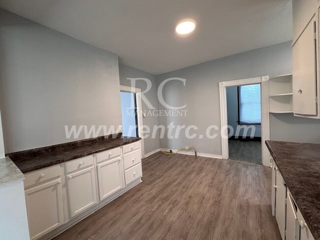 Photo - 1501 Walnut-