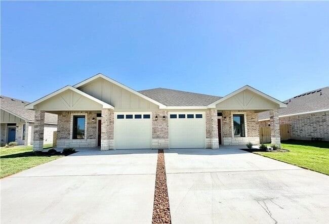 BRAND NEW 3 bedroom townhome! - BRAND NEW 3 bedroom townhome!