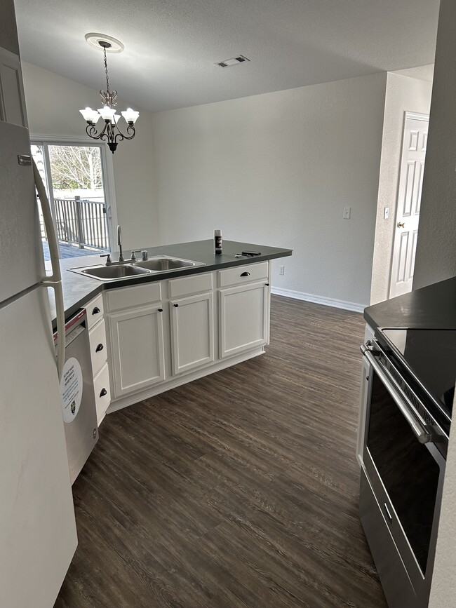 Photo - 1474 N Caddo Ave