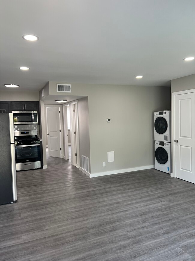 Photo - Hillside Terrace Apartments