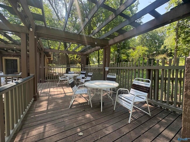 Photo - 2132 Belle Grove Dr SW