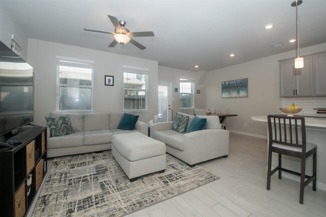 Photo - 1523 Parkland Oak Dr