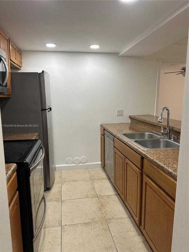 Photo - 8100 Geneva Ct Unit 339