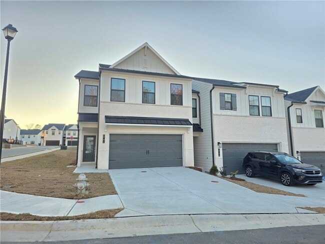 Building Photo - 1704 Harper Lily Ln