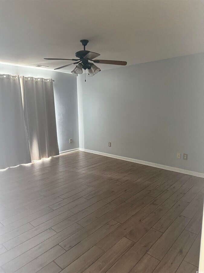 Photo - 734 Ashley Ct