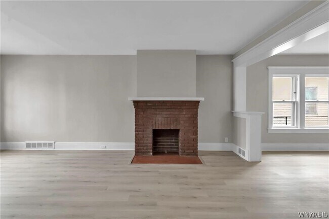 Photo - 2514 Delaware Ave